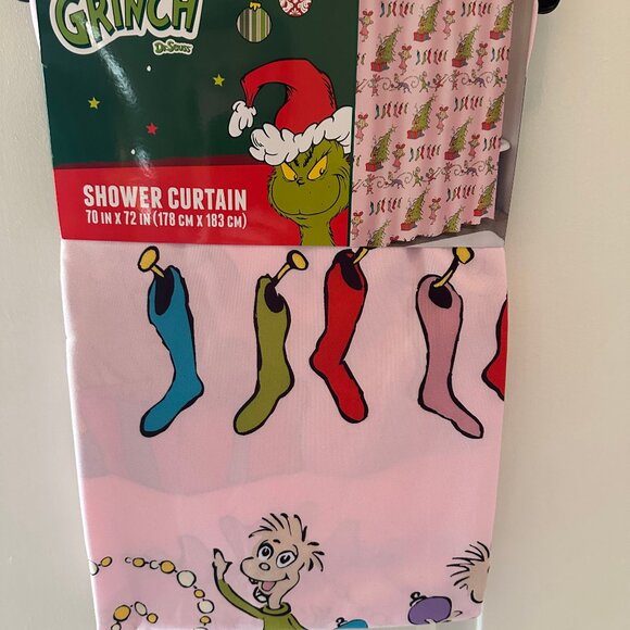 THE GRINCH DR. SEUSS PINK CHRISTMAS WHOVILLE FABRIC SHOWER CURTAIN 70x72" NWT - Picture 3 of 4